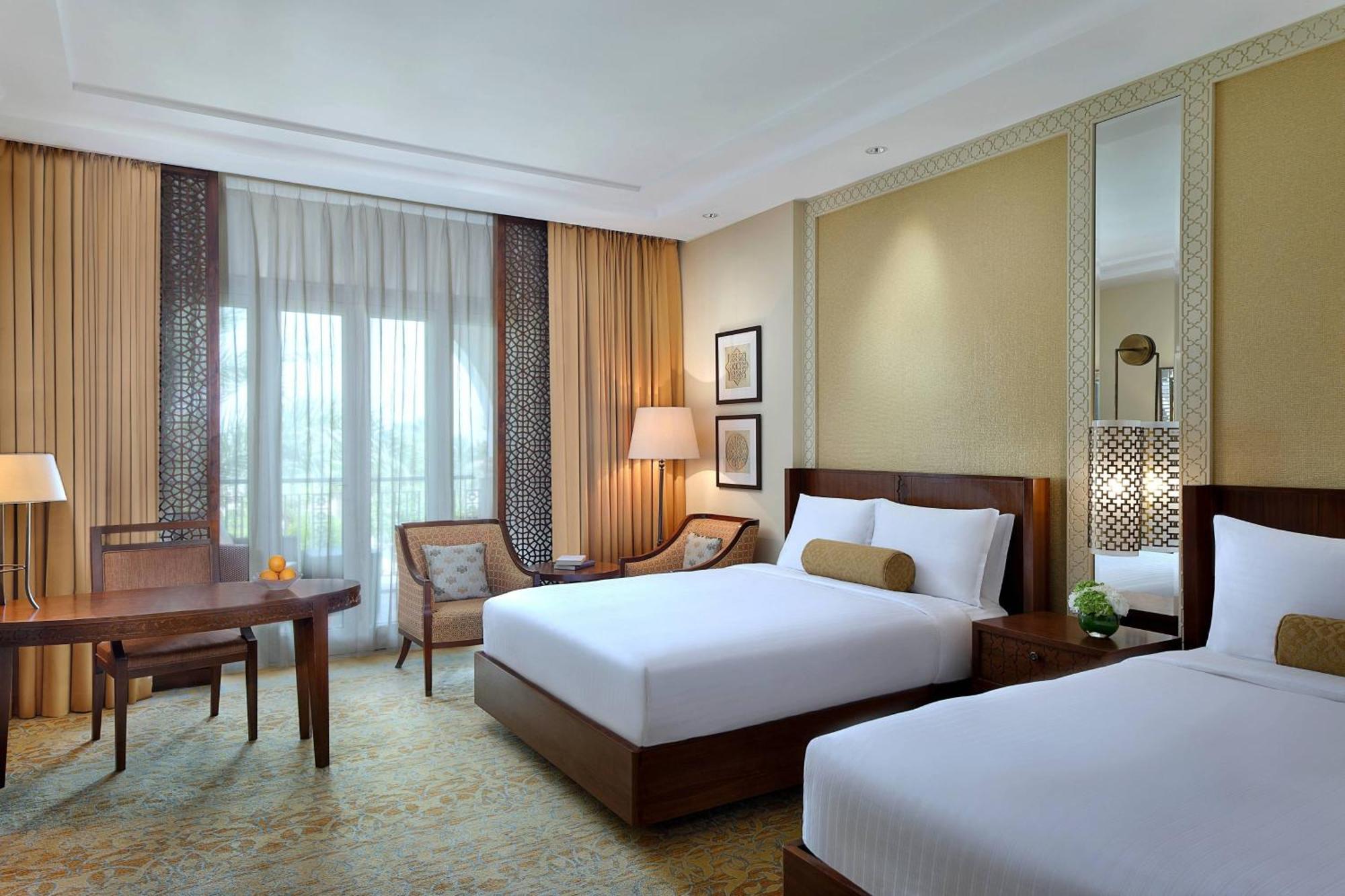 The Ritz-Carlton, Dubai Hotel Exterior photo
