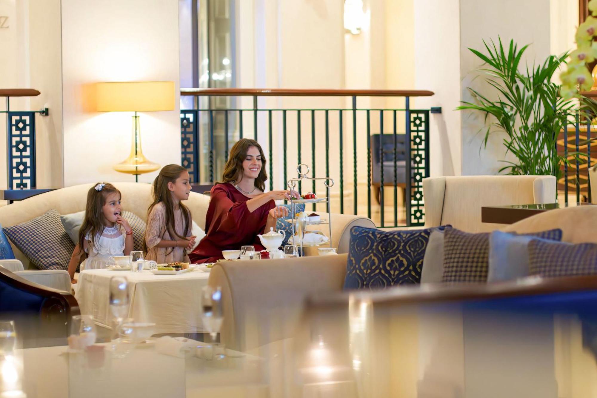 The Ritz-Carlton, Dubai Hotel Exterior photo